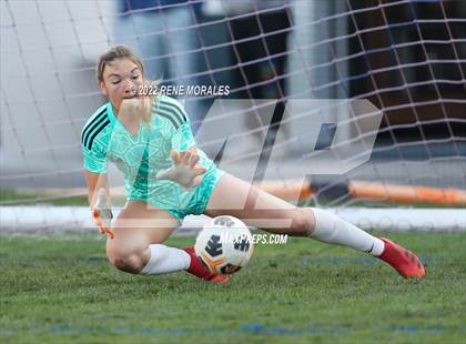 Thumbnail 1 in Chadwick vs Flintridge Prep photogallery.