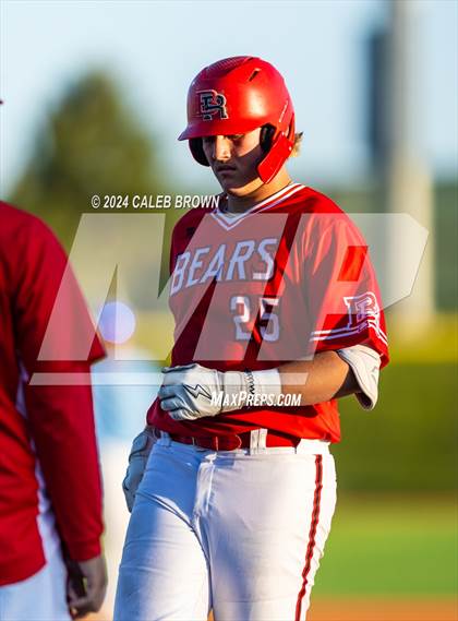 Thumbnail 3 in Dixie vs. Bear River (UHSAA 4A Bracket 1 Final) photogallery.