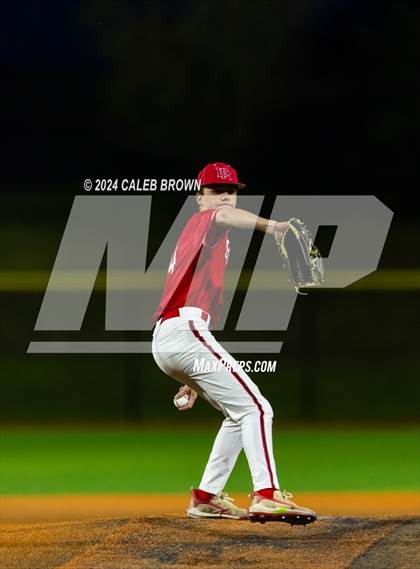 Thumbnail 3 in Dixie vs. Bear River (UHSAA 4A Bracket 1 Final) photogallery.