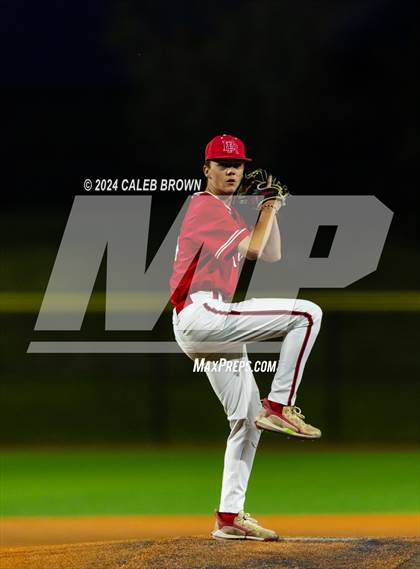 Thumbnail 2 in Dixie vs. Bear River (UHSAA 4A Bracket 1 Final) photogallery.
