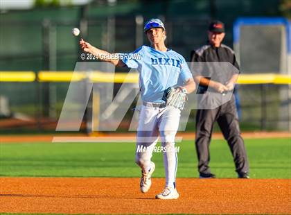 Thumbnail 3 in Dixie vs. Bear River (UHSAA 4A Bracket 1 Final) photogallery.