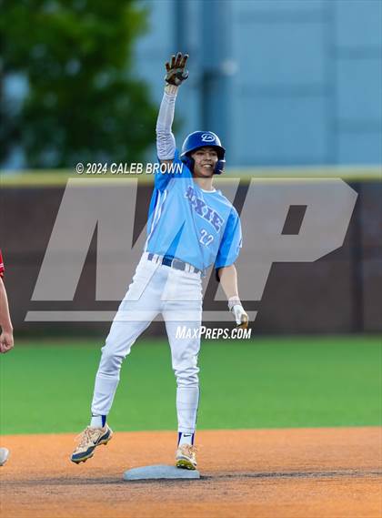 Thumbnail 2 in Dixie vs. Bear River (UHSAA 4A Bracket 1 Final) photogallery.