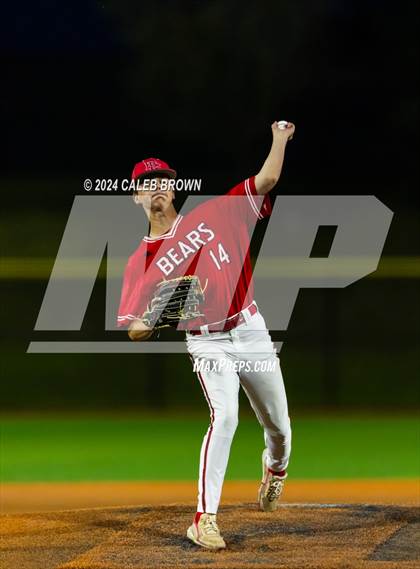 Thumbnail 2 in Dixie vs. Bear River (UHSAA 4A Bracket 1 Final) photogallery.