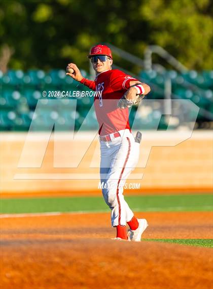Thumbnail 1 in Dixie vs. Bear River (UHSAA 4A Bracket 1 Final) photogallery.