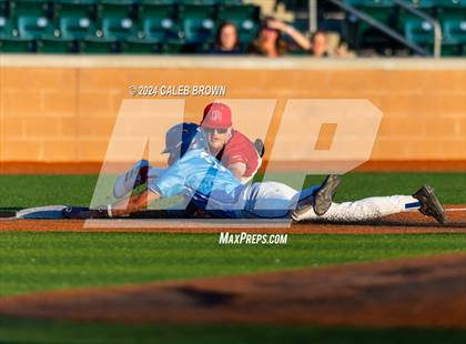 Thumbnail 3 in Dixie vs. Bear River (UHSAA 4A Bracket 1 Final) photogallery.