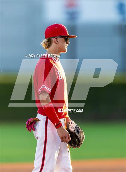 Thumbnail 2 in Dixie vs. Bear River (UHSAA 4A Bracket 1 Final) photogallery.