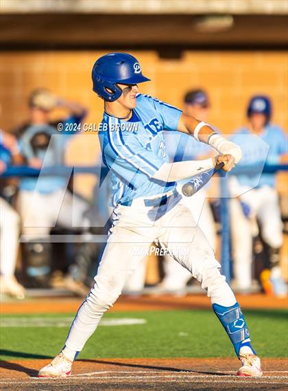 Thumbnail 3 in Dixie vs. Bear River (UHSAA 4A Bracket 1 Final) photogallery.