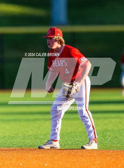 Thumbnail 2 in Dixie vs. Bear River (UHSAA 4A Bracket 1 Final) photogallery.