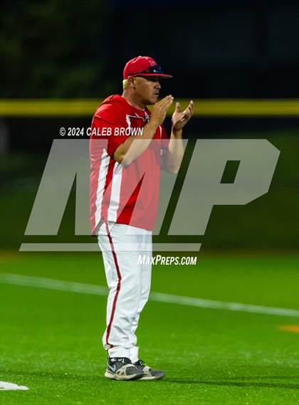 Thumbnail 2 in Dixie vs. Bear River (UHSAA 4A Bracket 1 Final) photogallery.