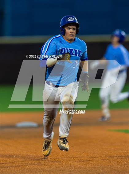 Thumbnail 1 in Dixie vs. Bear River (UHSAA 4A Bracket 1 Final) photogallery.
