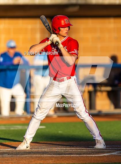 Thumbnail 3 in Dixie vs. Bear River (UHSAA 4A Bracket 1 Final) photogallery.