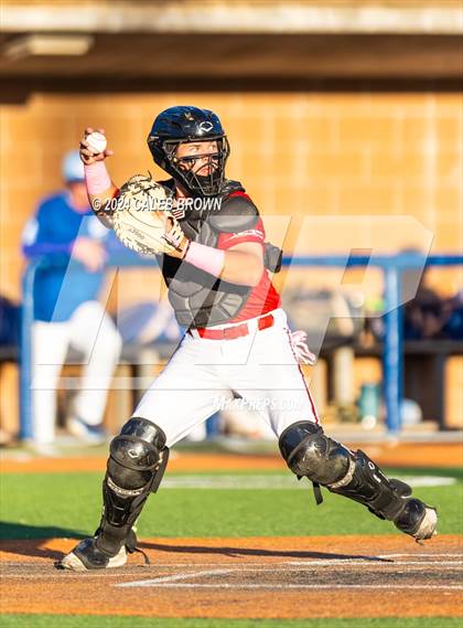 Thumbnail 3 in Dixie vs. Bear River (UHSAA 4A Bracket 1 Final) photogallery.