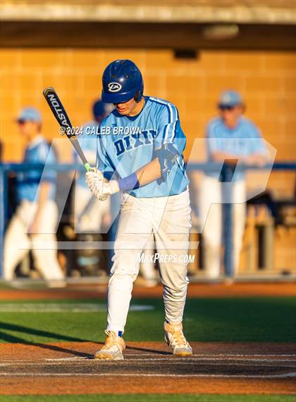 Thumbnail 3 in Dixie vs. Bear River (UHSAA 4A Bracket 1 Final) photogallery.