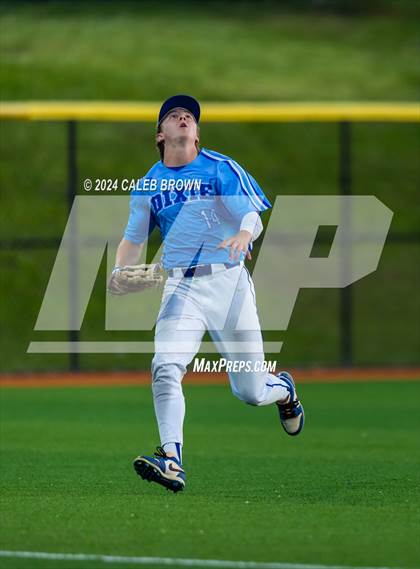 Thumbnail 3 in Dixie vs. Bear River (UHSAA 4A Bracket 1 Final) photogallery.