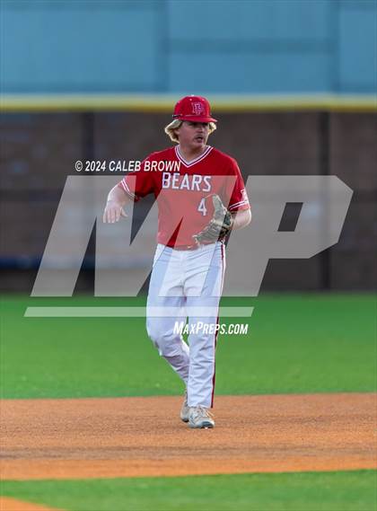 Thumbnail 3 in Dixie vs. Bear River (UHSAA 4A Bracket 1 Final) photogallery.