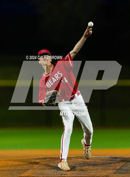 Thumbnail 3 in Dixie vs. Bear River (UHSAA 4A Bracket 1 Final) photogallery.