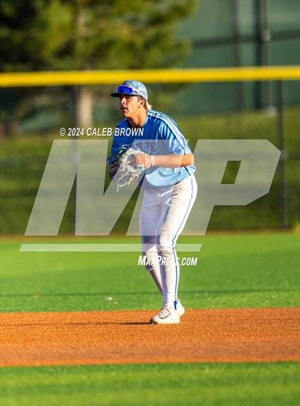 Thumbnail 3 in Dixie vs. Bear River (UHSAA 4A Bracket 1 Final) photogallery.
