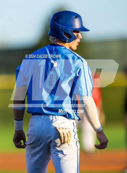 Thumbnail 1 in Dixie vs. Bear River (UHSAA 4A Bracket 1 Final) photogallery.