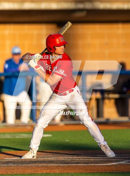 Thumbnail 1 in Dixie vs. Bear River (UHSAA 4A Bracket 1 Final) photogallery.