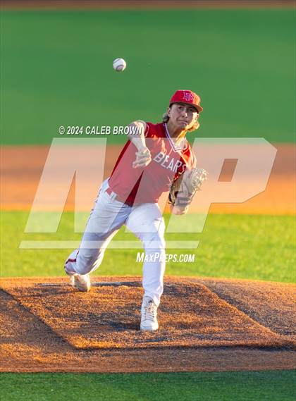Thumbnail 2 in Dixie vs. Bear River (UHSAA 4A Bracket 1 Final) photogallery.