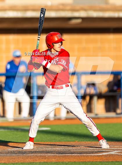 Thumbnail 1 in Dixie vs. Bear River (UHSAA 4A Bracket 1 Final) photogallery.