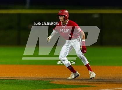 Thumbnail 2 in Dixie vs. Bear River (UHSAA 4A Bracket 1 Final) photogallery.