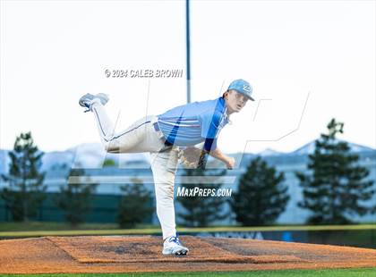 Thumbnail 3 in Dixie vs. Bear River (UHSAA 4A Bracket 1 Final) photogallery.