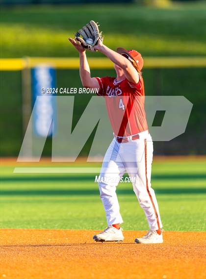 Thumbnail 3 in Dixie vs. Bear River (UHSAA 4A Bracket 1 Final) photogallery.