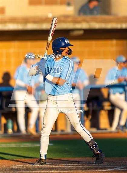 Thumbnail 2 in Dixie vs. Bear River (UHSAA 4A Bracket 1 Final) photogallery.