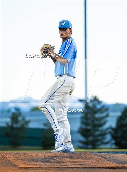 Thumbnail 2 in Dixie vs. Bear River (UHSAA 4A Bracket 1 Final) photogallery.