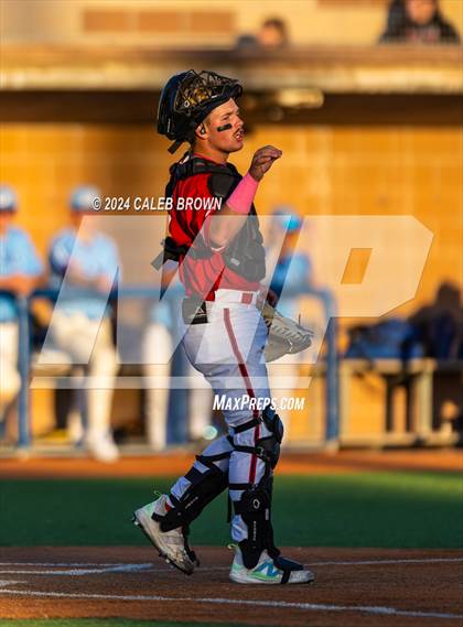 Thumbnail 2 in Dixie vs. Bear River (UHSAA 4A Bracket 1 Final) photogallery.