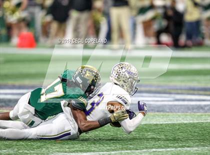 Thumbnail 3 in Cartersville vs. Blessed Trinity (GHSA Class 4A Championship) photogallery.