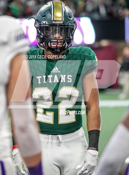 Thumbnail 1 in Cartersville vs. Blessed Trinity (GHSA Class 4A Championship) photogallery.