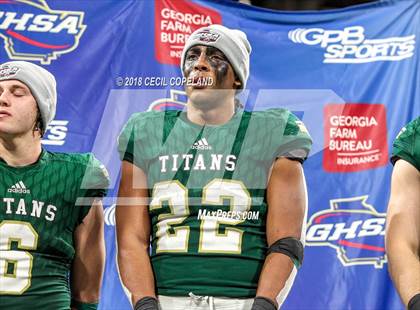 Thumbnail 2 in Cartersville vs. Blessed Trinity (GHSA Class 4A Championship) photogallery.