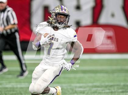 Thumbnail 3 in Cartersville vs. Blessed Trinity (GHSA Class 4A Championship) photogallery.