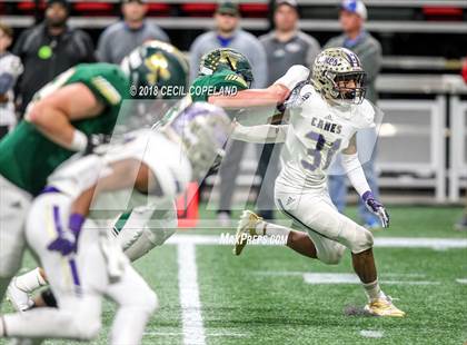 Thumbnail 3 in Cartersville vs. Blessed Trinity (GHSA Class 4A Championship) photogallery.