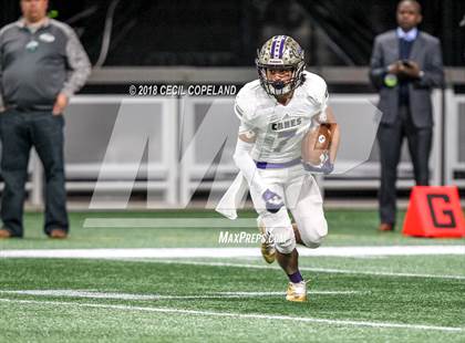 Thumbnail 3 in Cartersville vs. Blessed Trinity (GHSA Class 4A Championship) photogallery.