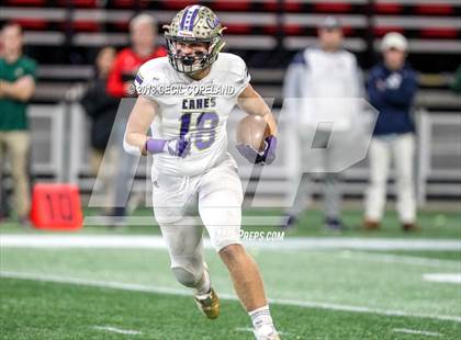 Thumbnail 1 in Cartersville vs. Blessed Trinity (GHSA Class 4A Championship) photogallery.