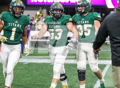 Thumbnail 3 in Cartersville vs. Blessed Trinity (GHSA Class 4A Championship) photogallery.