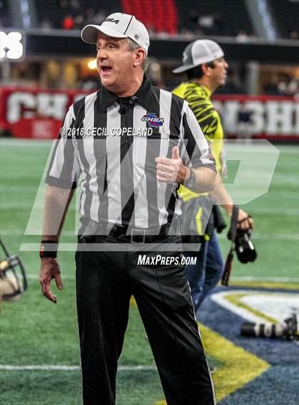 Thumbnail 3 in Cartersville vs. Blessed Trinity (GHSA Class 4A Championship) photogallery.