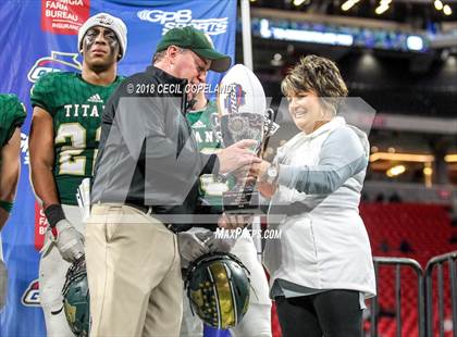 Thumbnail 3 in Cartersville vs. Blessed Trinity (GHSA Class 4A Championship) photogallery.