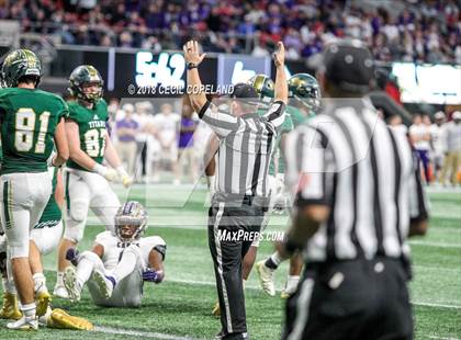 Thumbnail 3 in Cartersville vs. Blessed Trinity (GHSA Class 4A Championship) photogallery.