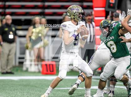 Thumbnail 1 in Cartersville vs. Blessed Trinity (GHSA Class 4A Championship) photogallery.