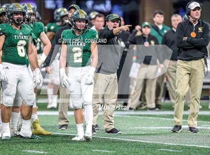 Thumbnail 1 in Cartersville vs. Blessed Trinity (GHSA Class 4A Championship) photogallery.