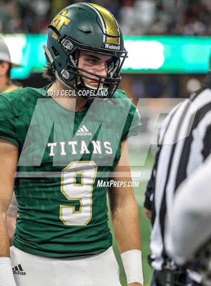 Thumbnail 2 in Cartersville vs. Blessed Trinity (GHSA Class 4A Championship) photogallery.