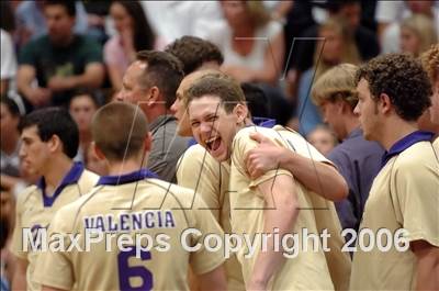 Thumbnail 3 in Corona del Mar vs Valencia (D2 Section Final) photogallery.