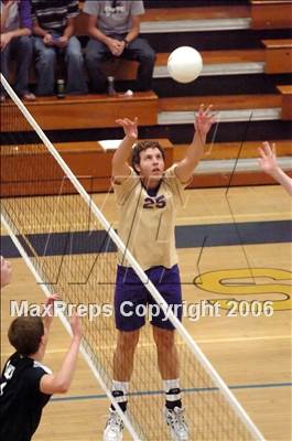 Thumbnail 3 in Corona del Mar vs Valencia (D2 Section Final) photogallery.