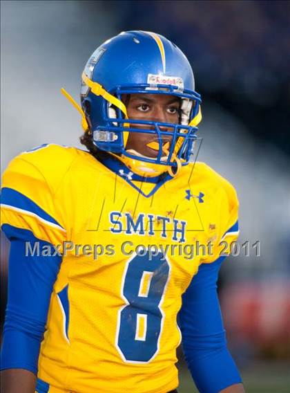 Thumbnail 1 in Oscar Smith vs. Battlefield (VHSL Division 6 AAA Semifinal) photogallery.