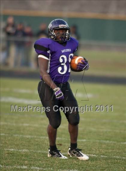 Thumbnail 3 in Oscar Smith vs. Battlefield (VHSL Division 6 AAA Semifinal) photogallery.