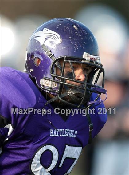 Thumbnail 2 in Oscar Smith vs. Battlefield (VHSL Division 6 AAA Semifinal) photogallery.